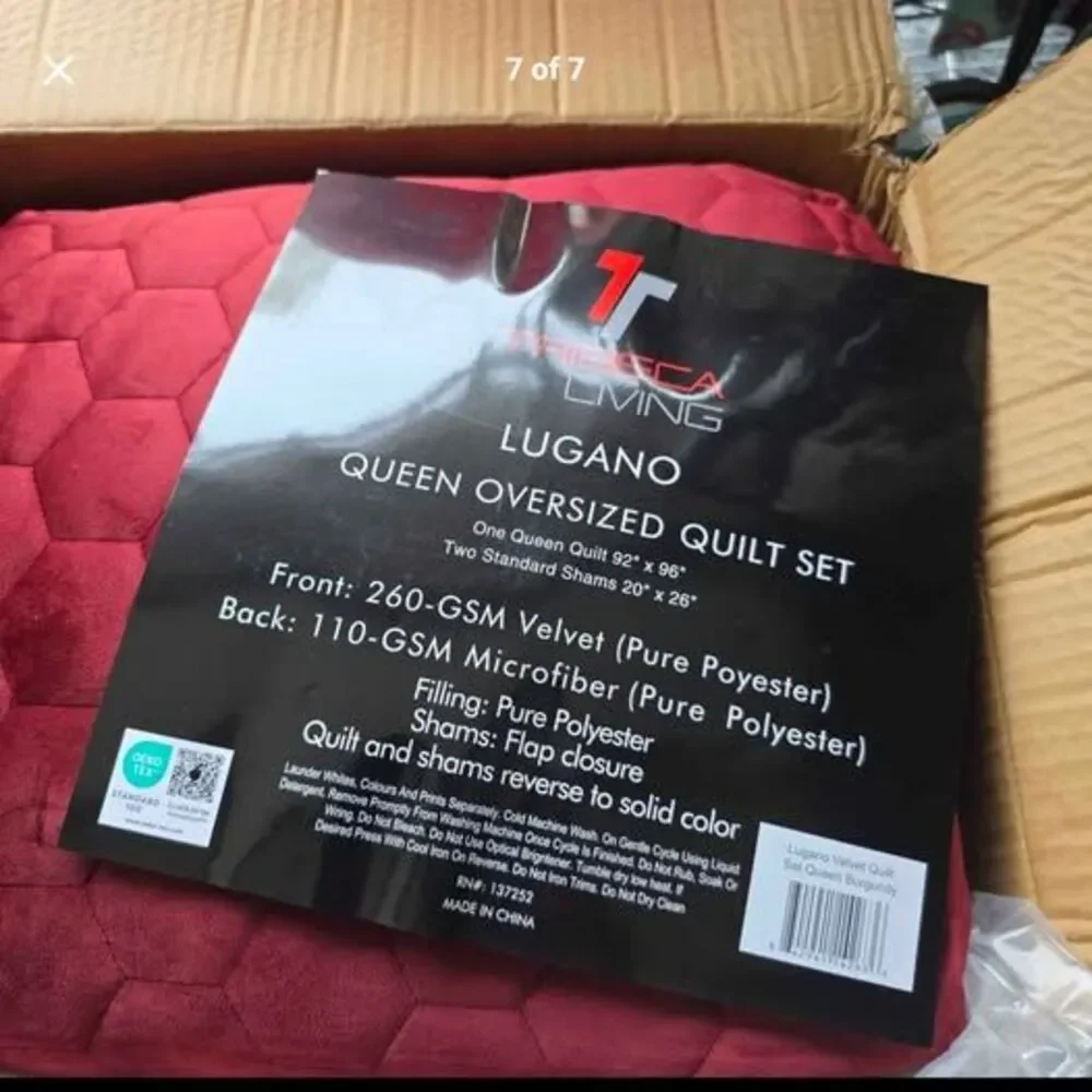 Plush Velvet Honeycomb Quilt Set in Burgundy with 2 Shams - new